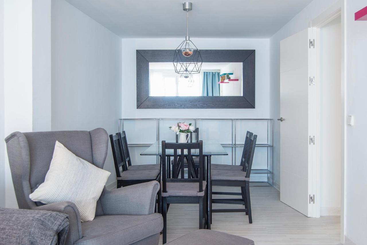Riverside In Triana Appartement